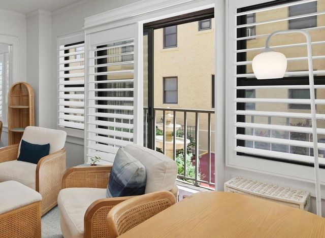 130 4TH AVENUE N 106, St Petersburg, FL 33701