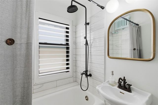 130 4TH AVENUE N 106, St Petersburg, FL 33701