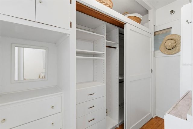 130 4TH AVENUE N 106, St Petersburg, FL 33701