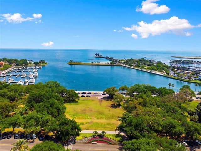 130 4TH AVENUE N 106, St Petersburg, FL 33701