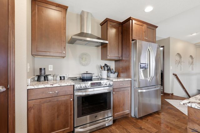 4402 LAHINCH ST, Rapid City, SD 57702