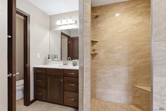 4402 LAHINCH ST, Rapid City, SD 57702