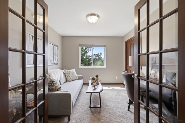 4402 LAHINCH ST, Rapid City, SD 57702