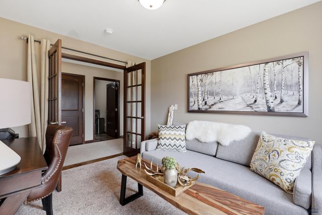 4402 LAHINCH ST, Rapid City, SD 57702