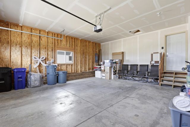 4402 LAHINCH ST, Rapid City, SD 57702