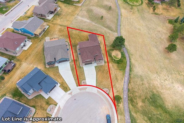 4402 LAHINCH ST, Rapid City, SD 57702