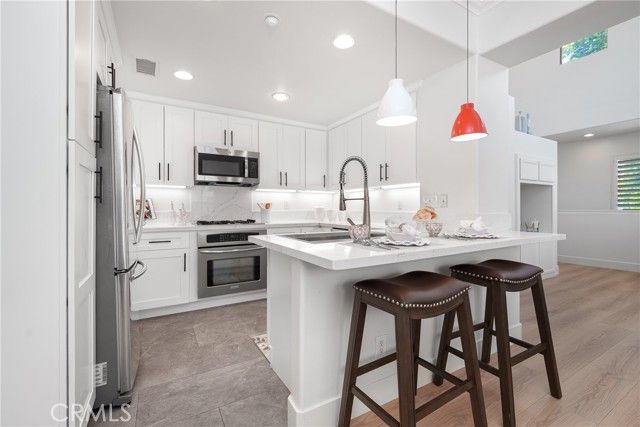 191 Lockford, Irvine, CA 92602