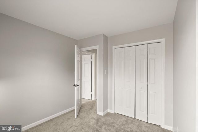 13513 KING CHARLES DR, Chantilly, VA 20151