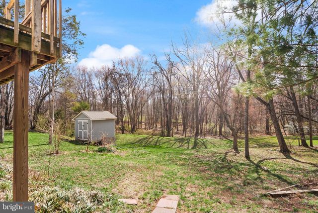 13513 KING CHARLES DR, Chantilly, VA 20151