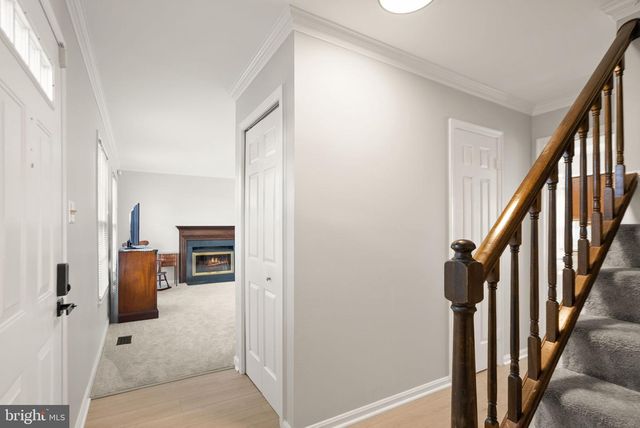 13513 KING CHARLES DR, Chantilly, VA 20151