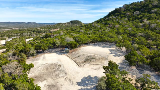 1455 Willow Springs, Pipe Creek, TX 78063