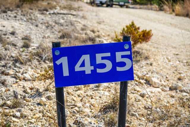 1455 Willow Springs, Pipe Creek, TX 78063