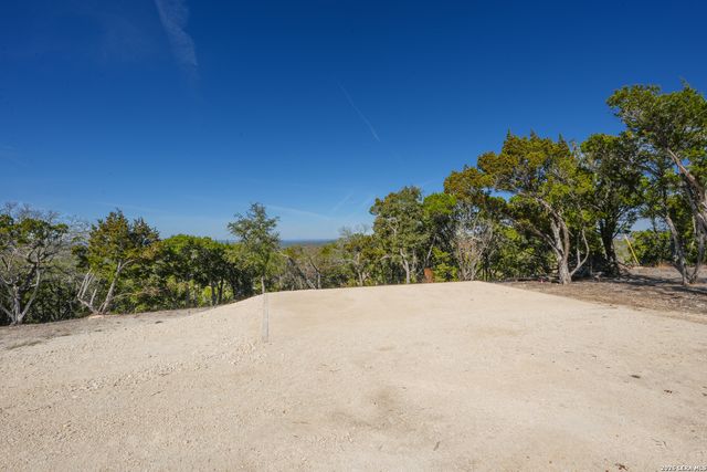 1455 Willow Springs, Pipe Creek, TX 78063