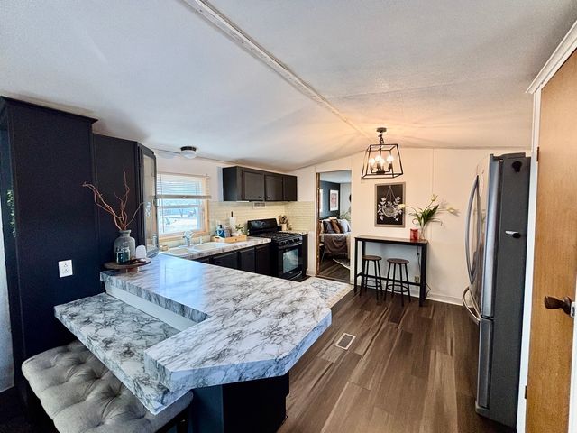 4514 Harris Drive, Poplar Grove, IL 61065