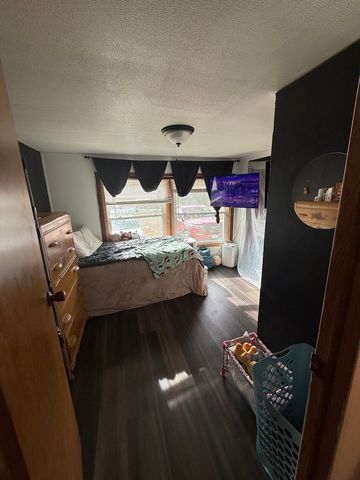 4514 Harris Drive, Poplar Grove, IL 61065