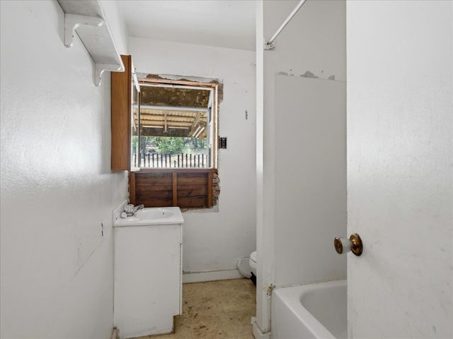6103 School Lane, Mariposa, CA 95338