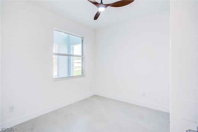 3804 SE 12th AVE, Cape Coral, FL 33904