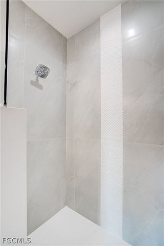 3804 SE 12th AVE, Cape Coral, FL 33904