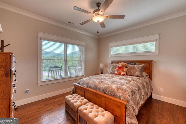 25 Ivy Log Heights SPUR 11, Young Harris, GA 30582