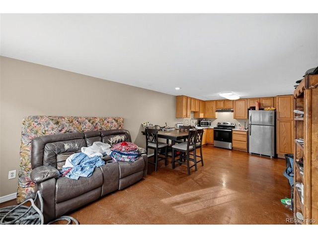 925 E 8th Ave 20, Denver, CO 80218
