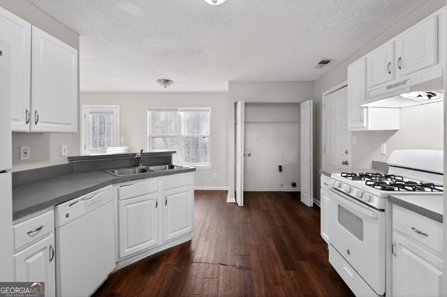 2837 River Ridge Hill, Decatur, GA 30034