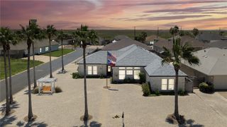 14041 La Blanquilla Dr, Corpus Christi, TX 78418
