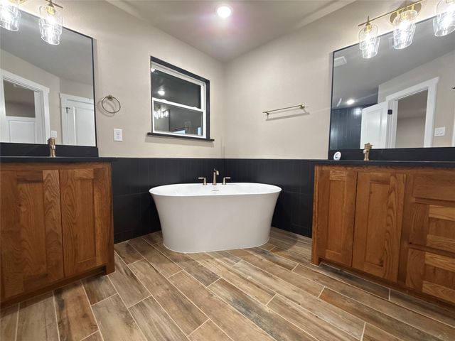 175 Flint Lane, Chico, TX 76431