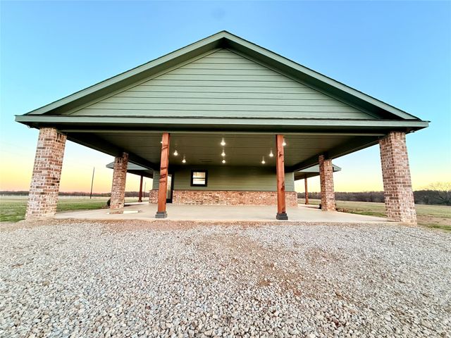 175 Flint Lane, Chico, TX 76431
