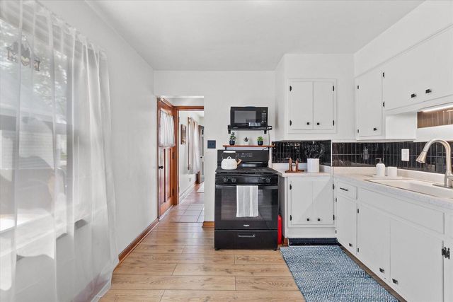 2108 93rd STREET, West Allis, WI 53227