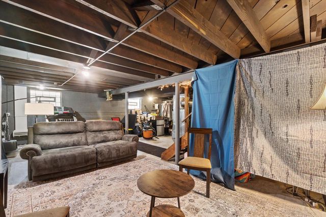 2108 93rd STREET, West Allis, WI 53227