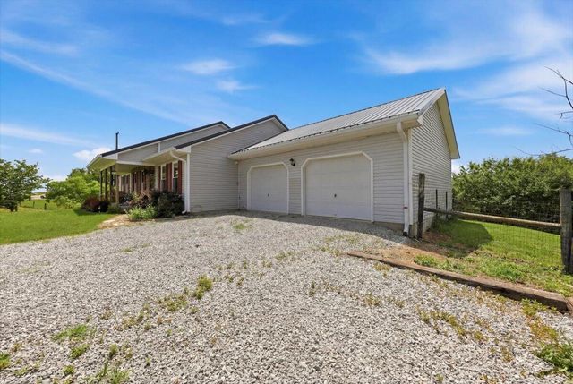 590 Leaning Oak Road, Corinth, KY 41010