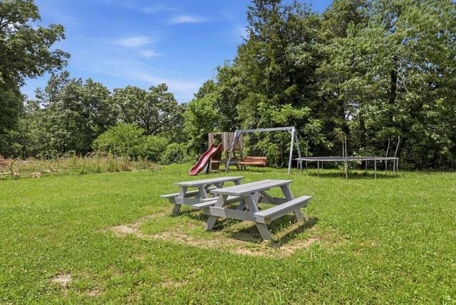 590 Leaning Oak Road, Corinth, KY 41010