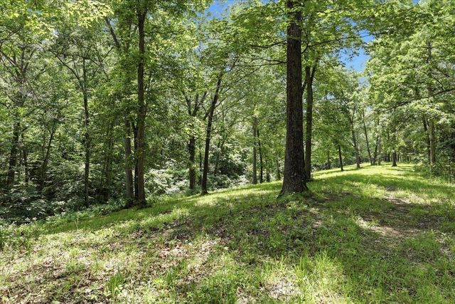 590 Leaning Oak Road, Corinth, KY 41010