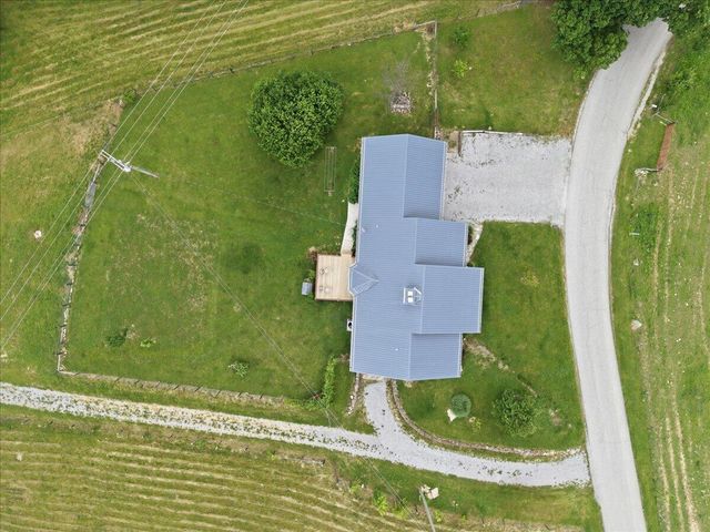 590 Leaning Oak Road, Corinth, KY 41010