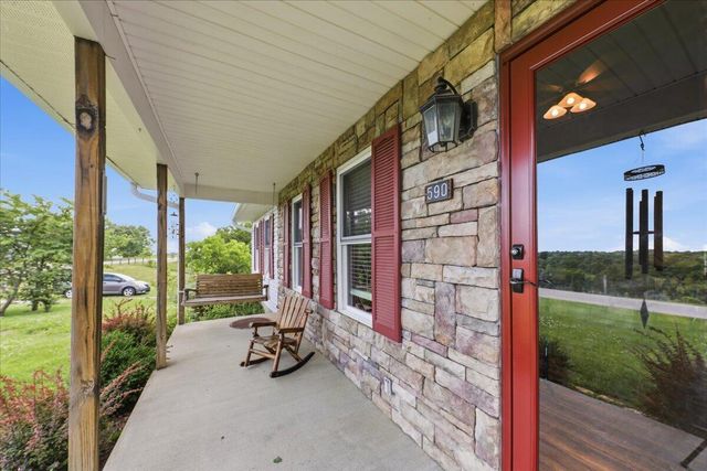 590 Leaning Oak Road, Corinth, KY 41010