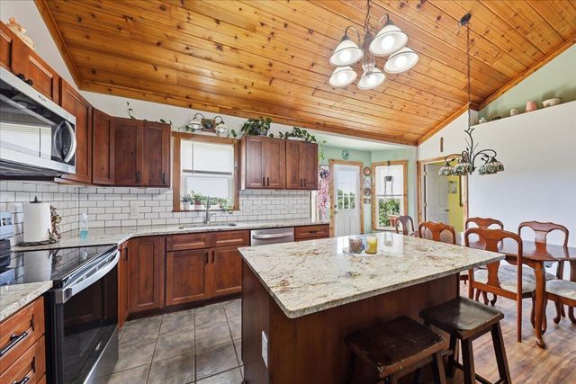 590 Leaning Oak Road, Corinth, KY 41010