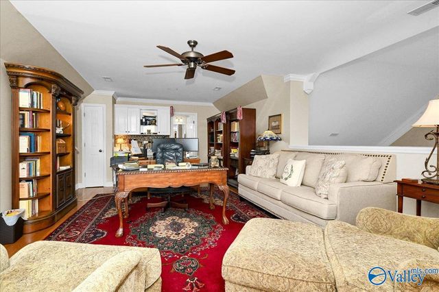 901 Parkside Court, Decatur, AL 35601