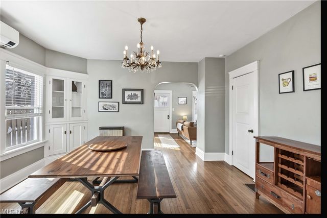 1381 Park Row, Lakewood, OH 44107