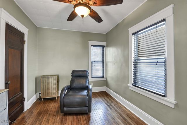 1381 Park Row, Lakewood, OH 44107