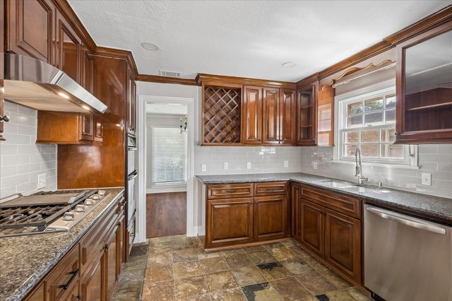 3806 Murworth Dr, Houston, TX 77025