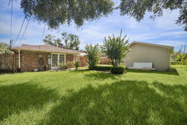 3806 Murworth Dr, Houston, TX 77025