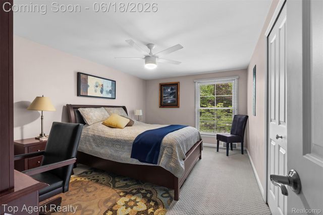 19700 Wilshire Boulevard, Beverly Hills Village, MI 48025