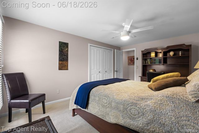 19700 Wilshire Boulevard, Beverly Hills Village, MI 48025