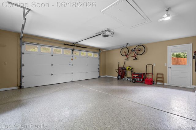 19700 Wilshire Boulevard, Beverly Hills Village, MI 48025