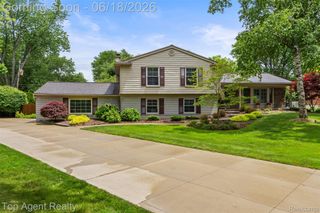19700 Wilshire Boulevard, Beverly Hills Village, MI 48025