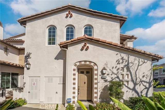 18951 Kentucky Downs Ln, Yorba Linda, CA 92886