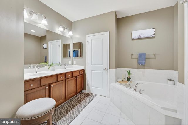 6957 COUNTRY CLUB TER, New Market, MD 21774