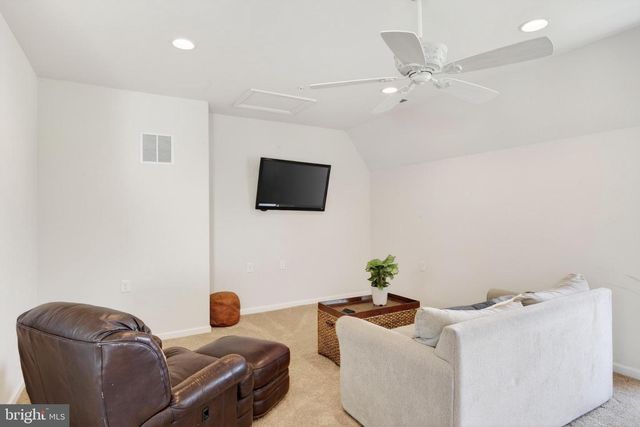 6957 COUNTRY CLUB TER, New Market, MD 21774