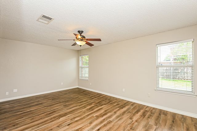 5408 Presidio Drive, Grand Prairie, TX 75052