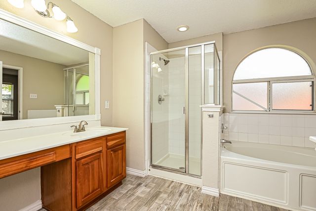 5408 Presidio Drive, Grand Prairie, TX 75052